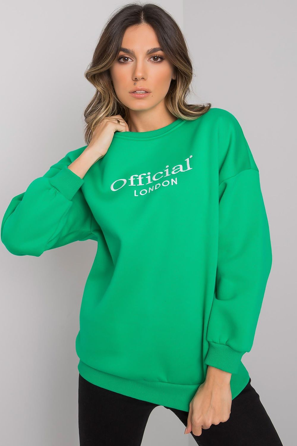 Sweatshirt model 160854